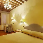 Residenza Favaro Hotell *