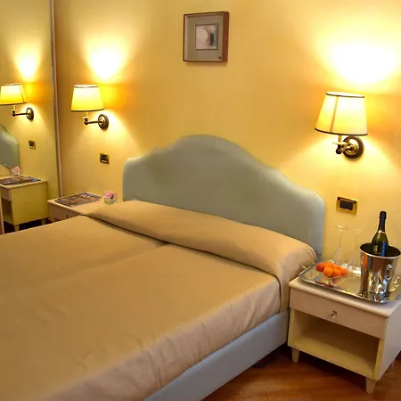 Residenza Favaro Hotel *