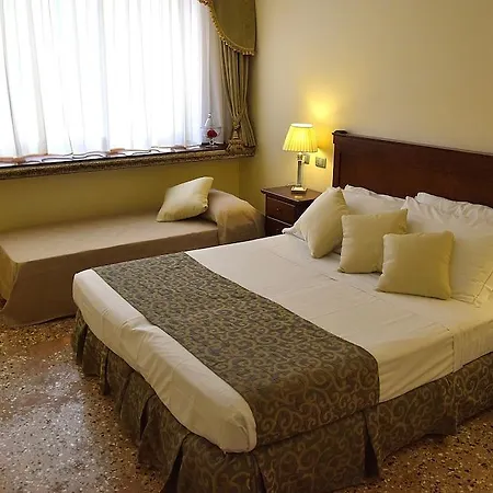 Residenza Favaro * Venice