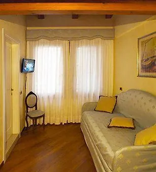 Residenza Favaro البندقية