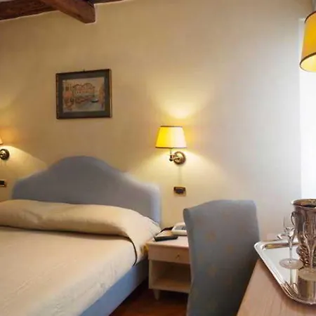 Residenza Favaro Venice